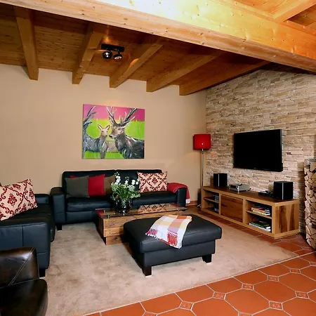 Ferienhaus Alpenfeuer-chalet *